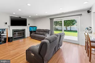 12 Dover Pl, Swedesboro, NJ 08085 - Photo 9