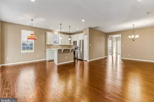 100 Castlebay Dr, Monroe Township, NJ 08094 - Photo 23