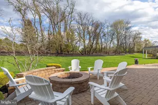 808 Derius Dr, East Greenwich Township, NJ 08056 - Photo 11