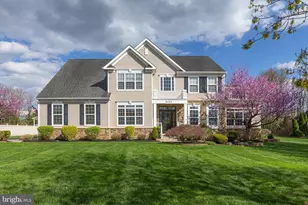 808 Derius Dr, East Greenwich Township, NJ 08056 - Photo 1