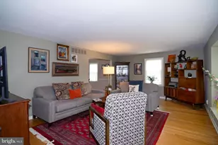 1353 Vallee Dr, West Deptford, NJ 08096 - Photo 11