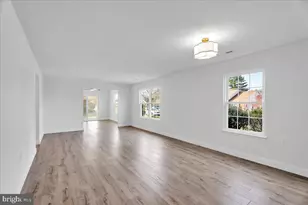 38 Pinecrest Dr, Woodbury, NJ 08096 - Photo 9