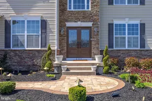 207 Maria Elena Dr, Harrison Township, NJ 08062 - Photo 5