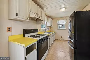 314 Lake Ave, Monroe Township, NJ 08094 - Photo 13