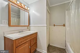 314 Lake Ave, Monroe Township, NJ 08094 - Photo 19