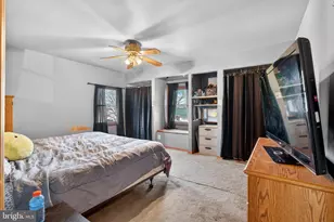 106 Lakeside Dr, Glassboro, NJ 08028 - Photo 17