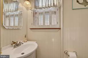 106 Lakeside Dr, Glassboro, NJ 08028 - Photo 11