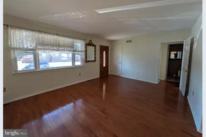 443 Greenwich Avenue, Paulsboro, NJ 08066 - Photo 3