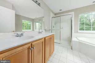 1085 Buckingham, West Deptford, NJ 08086 - Photo 19