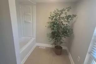 801 N New St, Clayton, NJ 08312 - Photo 5