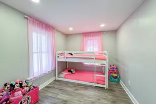 110 E Madison St, Paulsboro, NJ 08066 - Photo 17