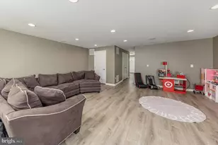 1027 Prime Pl, Sewell, NJ 08080 - Photo 5