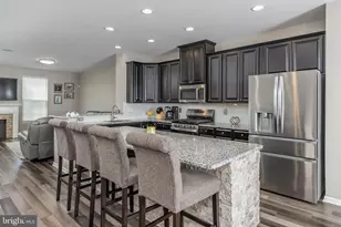 1027 Prime Pl, Sewell, NJ 08080 - Photo 5