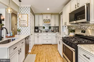 14 Lynn Dr, West Deptford Township, NJ 08096 - Photo 7