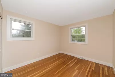 825 Lexington Avenue, Washington Township, NJ 08012 - Photo 17