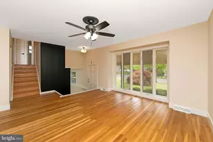 825 Lexington Ave, Washington Township, NJ 08012 - Photo 5