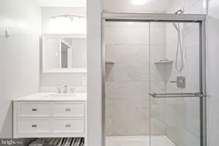 50 E Vine St, Greenwich Township, NJ 08027 - Photo 17