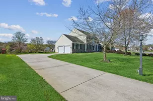 51 Forage Dr, East Greenwich Township, NJ 08056 - Photo 3