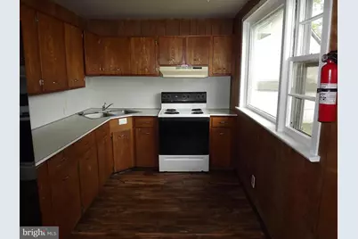 244 Unit 5 W Clayton Avenue #5, Clayton, NJ 08312 - Photo 5