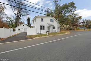 1612 Delsea Dr, Franklin Township, NJ 08322 - Photo 3