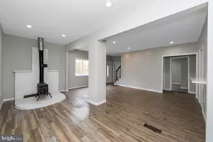 1612 Delsea Dr, Franklin Township, NJ 08322 - Photo 11