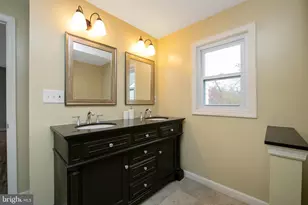 1612 Delsea Dr, Franklin Township, NJ 08322 - Photo 25