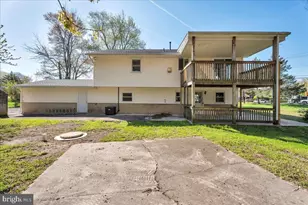 301 County House Rd, Sewell, NJ 08080 - Photo 23