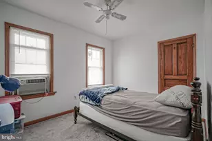 121 N Maple Ave, Westville, NJ 08093 - Photo 17