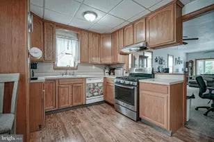 121 N Maple Ave, Westville, NJ 08093 - Photo 7