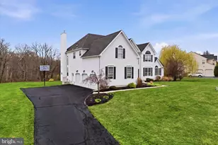 208 Shivers Run Ct, Harrison Township, NJ 08062 - Photo 3