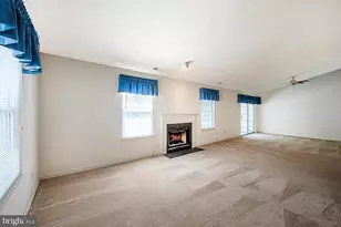 636 Caribbean Way, Monroe Township, NJ 08094 - Photo 3