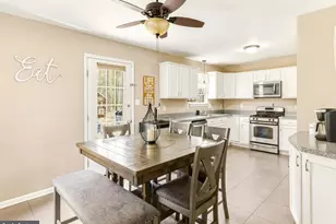584 Lantern Way, Franklin Township, NJ 08322 - Photo 13