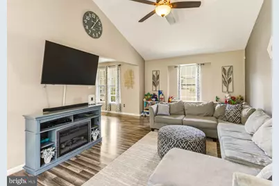 584 Lantern Way, Franklin Township, NJ 08322 - Photo 7