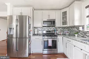 408 Jennifer Ln, Monroe Township, NJ 08094 - Photo 15
