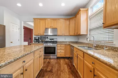 501 Squirrel Court, Harrison Township, NJ 08062 - Photo 5