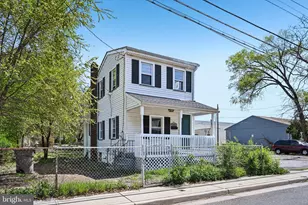 1311 Spruce St, Paulsboro, NJ 08066 - Photo 3