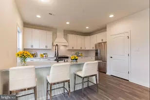 615 Carteret Ave, Westville, NJ 08093 - Photo 5