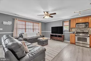 207 Red Bud Ln, Mantua, NJ 08051 - Photo 5