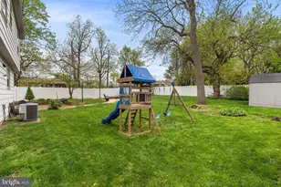 301 Westwood Dr, West Deptford, NJ 08096 - Photo 35