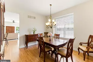 31 Silver Creek Dr, Mantua, NJ 08051 - Photo 9