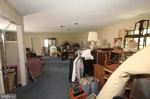 458 Greentree Rd, Sewell, NJ 08080 - Photo 3