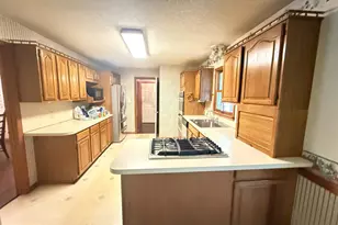 7 Laurel Dr, Harrison Township, NJ 08062 - Photo 9