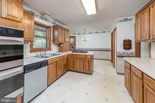 7 Laurel Dr, Harrison Township, NJ 08062 - Photo 9