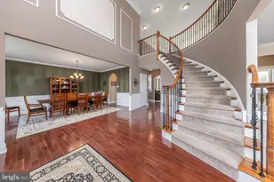 818 Derius Dr, East Greenwich Township, NJ 08056 - Photo 25