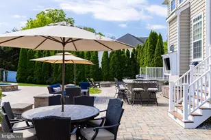 818 Derius Dr, East Greenwich Township, NJ 08056 - Photo 11