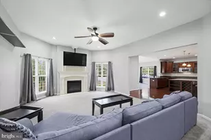 205 Huntingdon Dr, Monroe Township, NJ 08094 - Photo 25