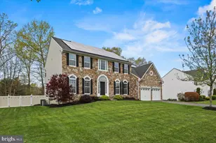 205 Huntingdon Dr, Monroe Township, NJ 08094 - Photo 3