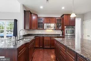 205 Huntingdon Dr, Monroe Township, NJ 08094 - Photo 15