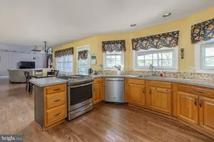1209 Rolling Brook Blvd, West Deptford, NJ 08086 - Photo 17
