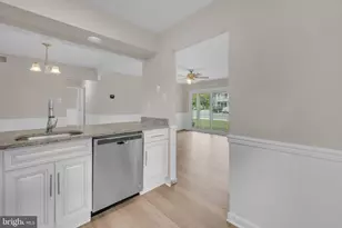 105 Devonshire Ct, Sewell, NJ 08080 - Photo 9